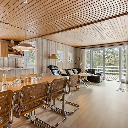 Feriehus Malurtvej Aakirkeby Iv